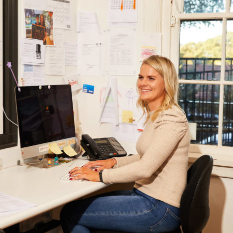 HR smiling at the prospects in email