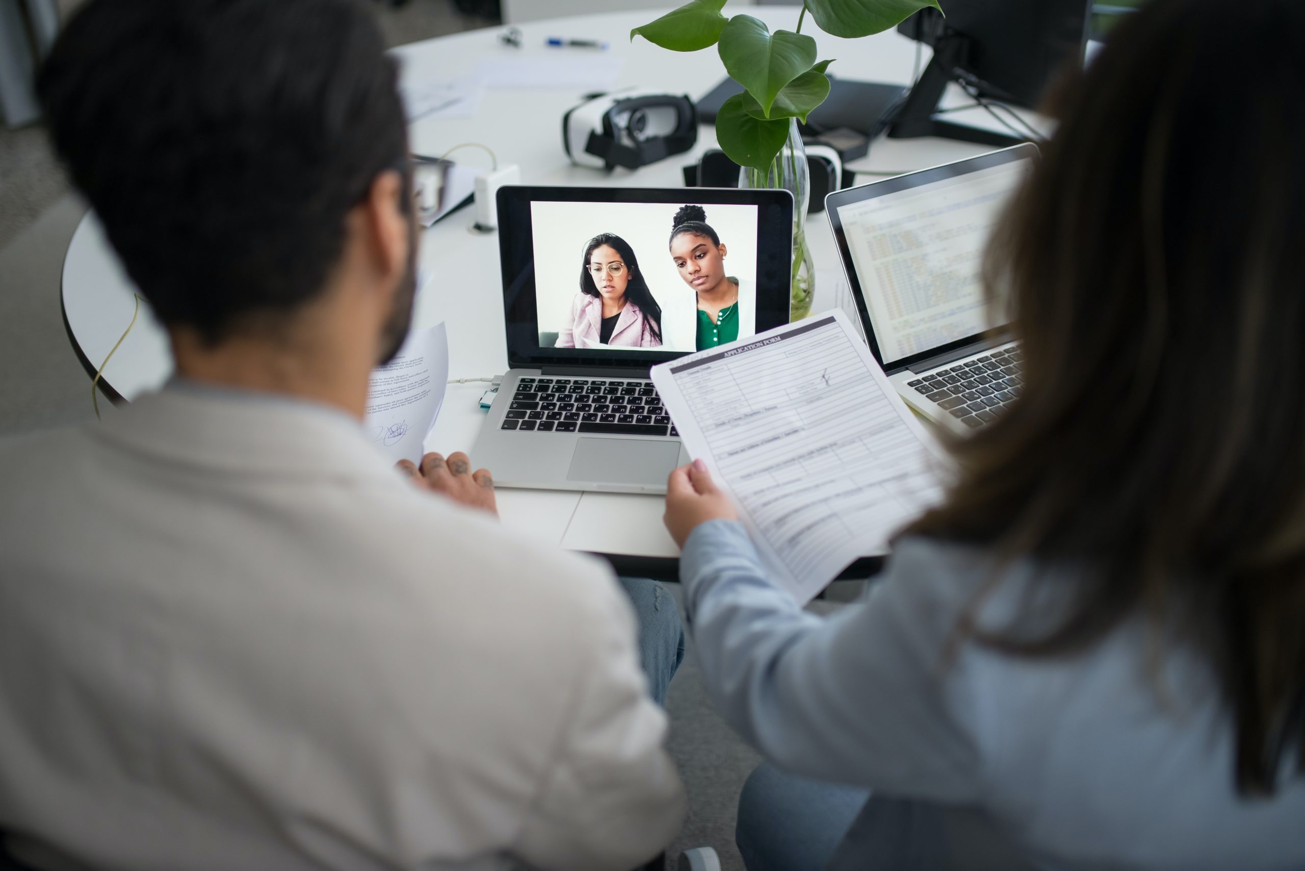 Level up your retention strategy in 2023 with our Talent Insights Report